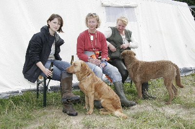 Silke, Linda, Illu, mit Tessa + Agent